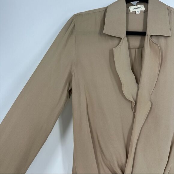 L’AGENCE Neutal Tan Chantarelle Silk Chiffon Longsleeve Faux Wrap Blouse Sz XS - Picture 4 of 10